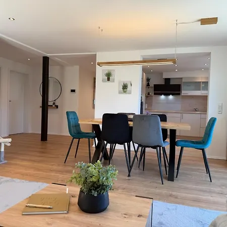 Zum Buchfeld Apartman Windesheim
