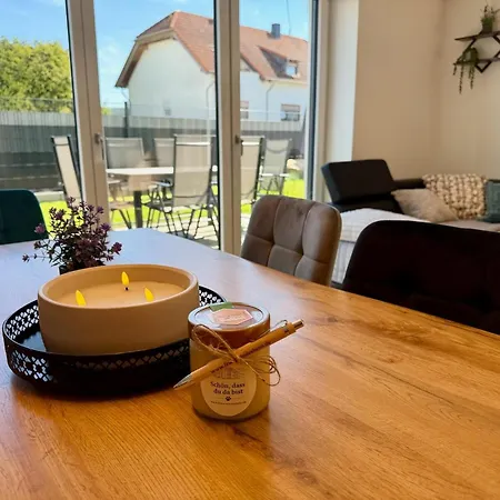 Zum Buchfeld Apartman Windesheim